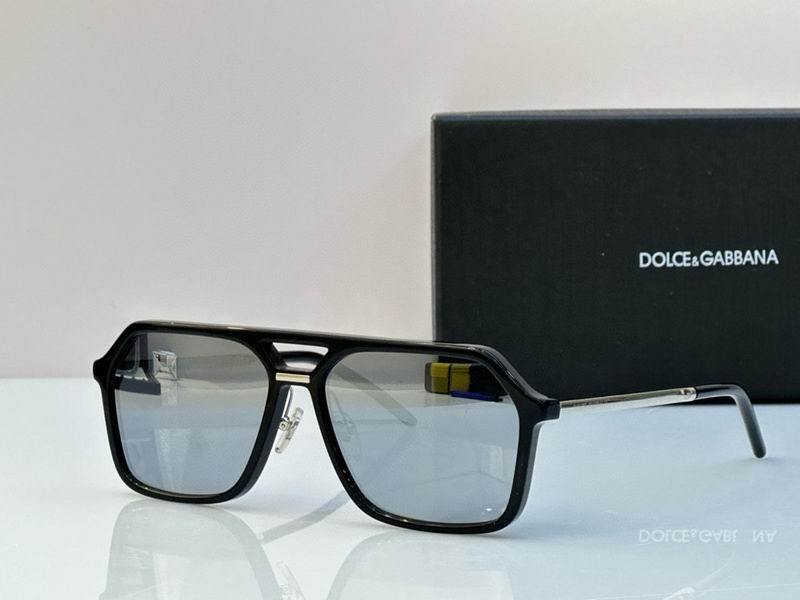 D&G Sunglasses 233